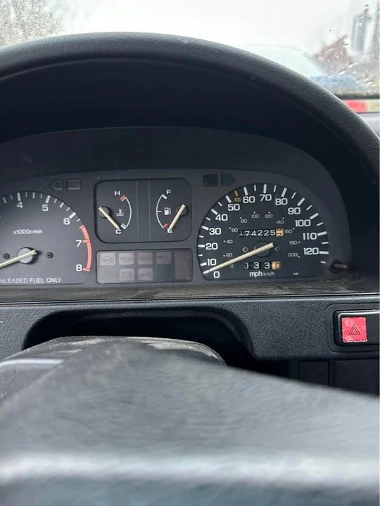 1991 Honda CR-X 2nd Gen - Image 2 of 12