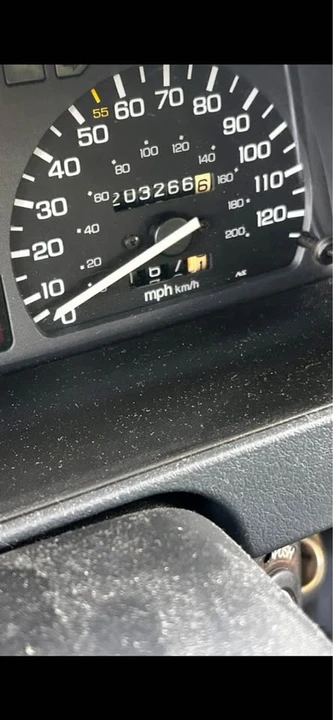 1991 Honda CR-X 2nd Gen - Image 2 of 8
