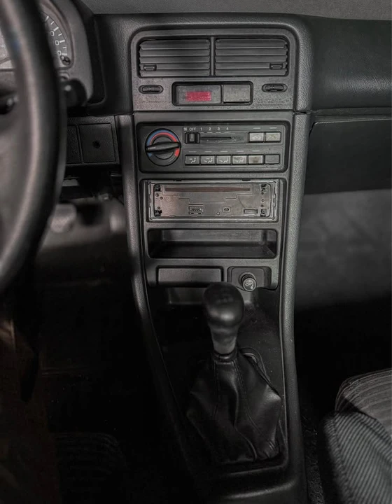 1991 Honda CR-X 2nd Gen - Image 12 of 17
