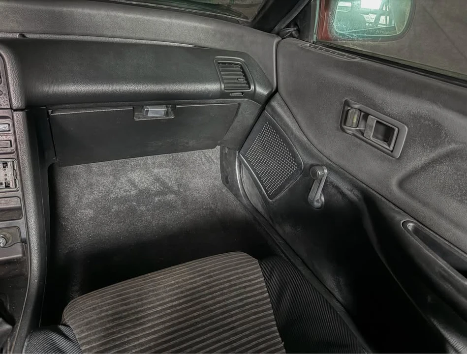 1991 Honda CR-X 2nd Gen - Image 10 of 17