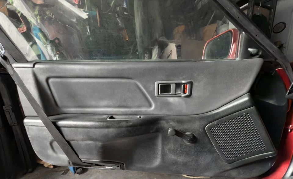 1991 Honda CR-X 2nd Gen - Image 11 of 17