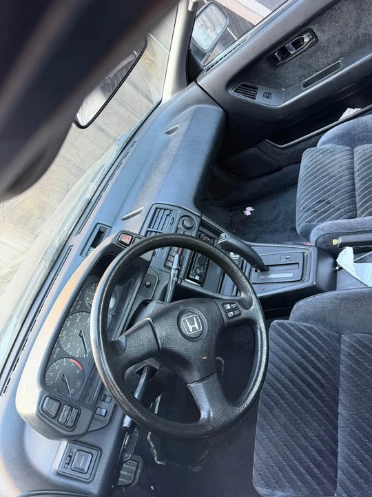 1991 Honda Prelude 3rd Gen - Image 7 of 9