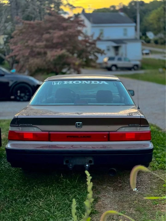 1991 Honda Prelude 3rd Gen - Image 2 of 4