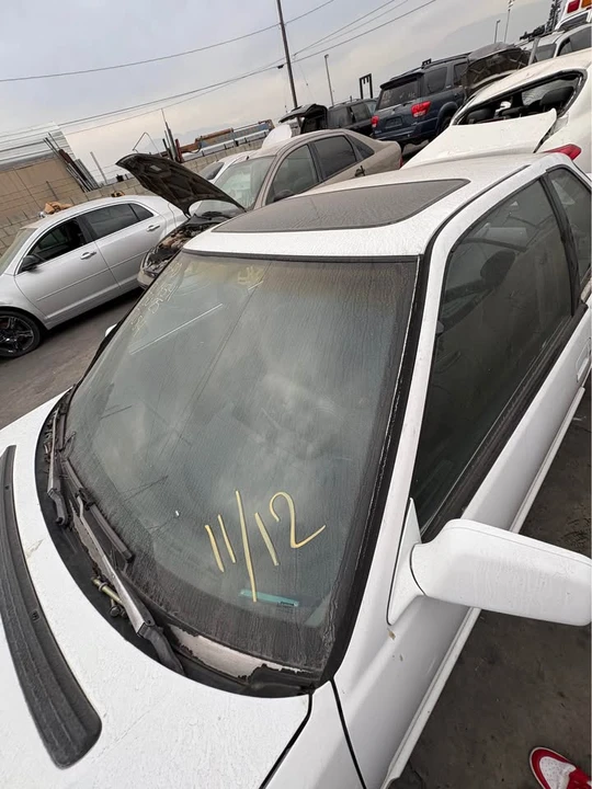 1991 Honda Prelude 3rd Gen - Image 9 of 9