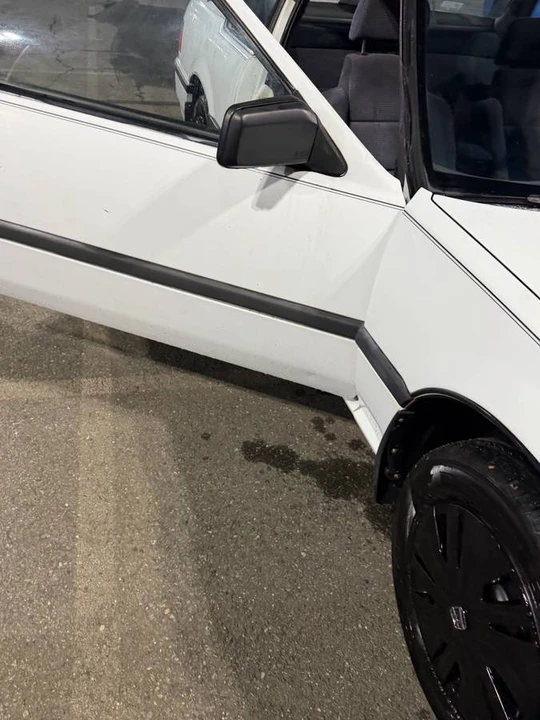 1991 Honda Prelude 3rd Gen - Image 5 of 24