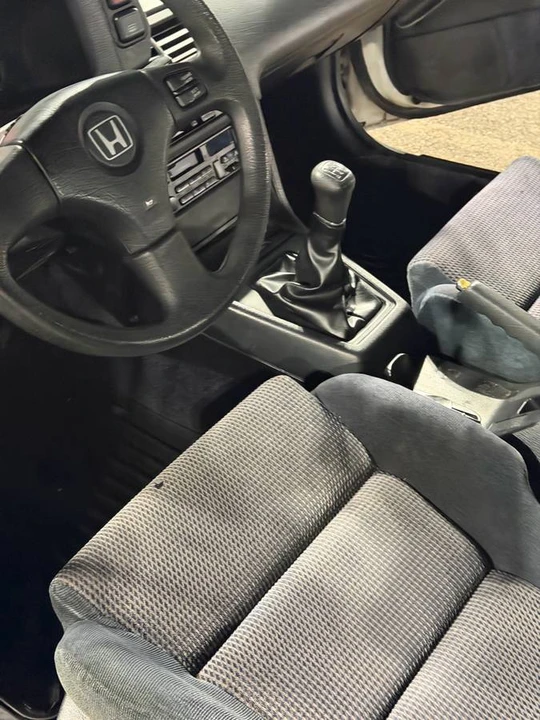 1991 Honda Prelude 3rd Gen - Image 13 of 24
