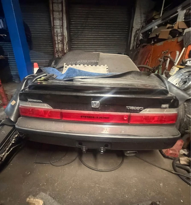 1991 Honda Prelude 3rd Gen - Image 7 of 14