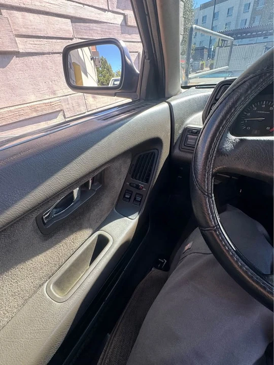 1991 Honda Prelude 3rd Gen - Image 12 of 17