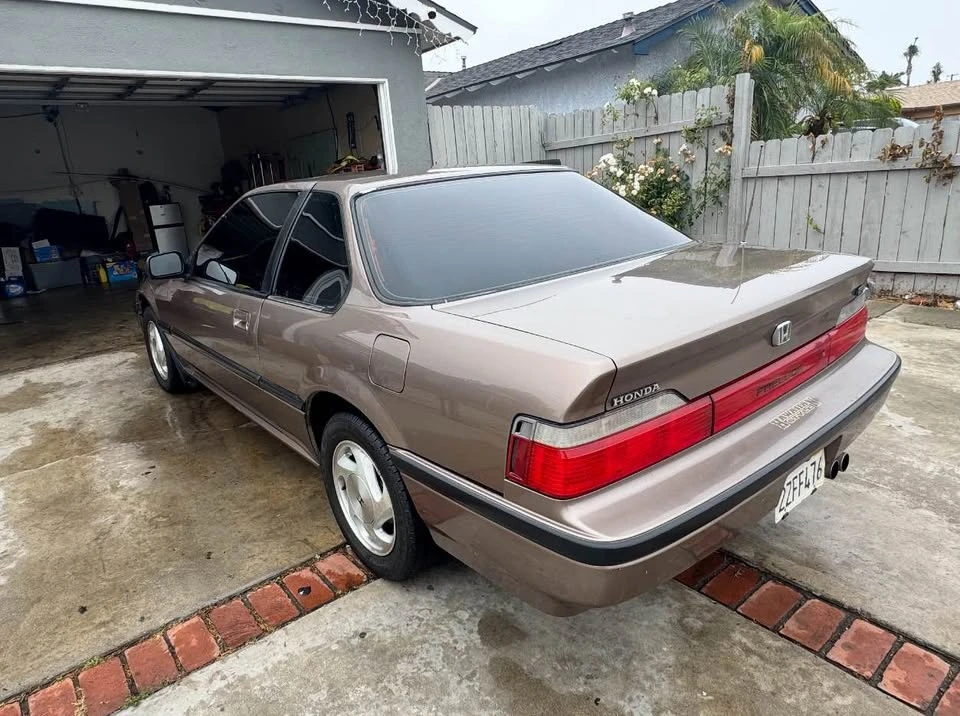 1991 Honda Prelude 3rd Gen - Image 8 of 17