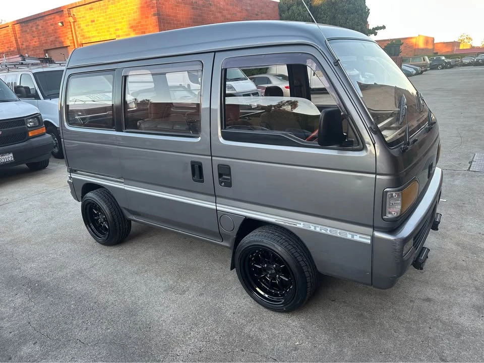 1991 Honda Acty 2nd Gen - Image 2 of 10