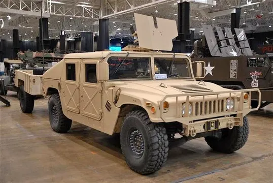 1991 Hummer AM General M1025