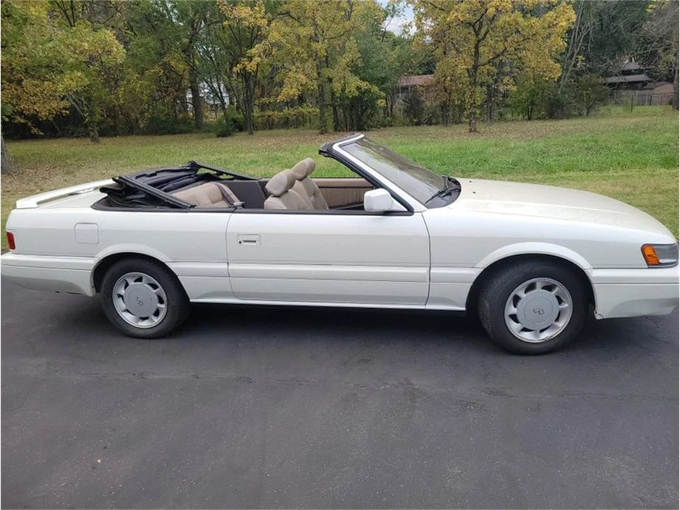 1991 Infiniti M30 1st Gen - Image 8 of 10