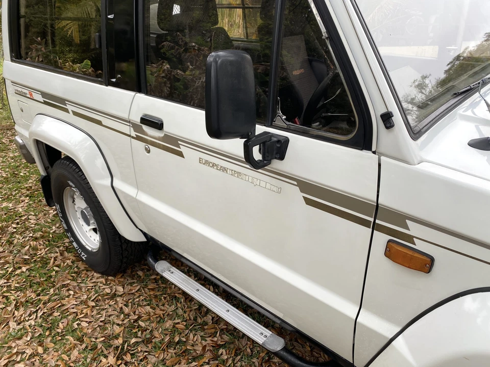 1991 Isuzu Trooper - Image 19 of 31