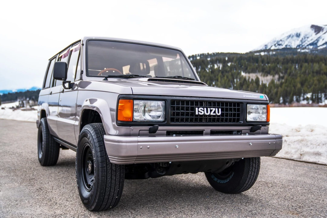1991 Isuzu Trooper - Image 24 of 31