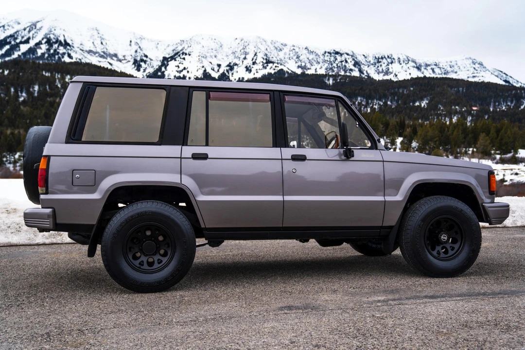 1991 Isuzu Trooper - Image 17 of 31