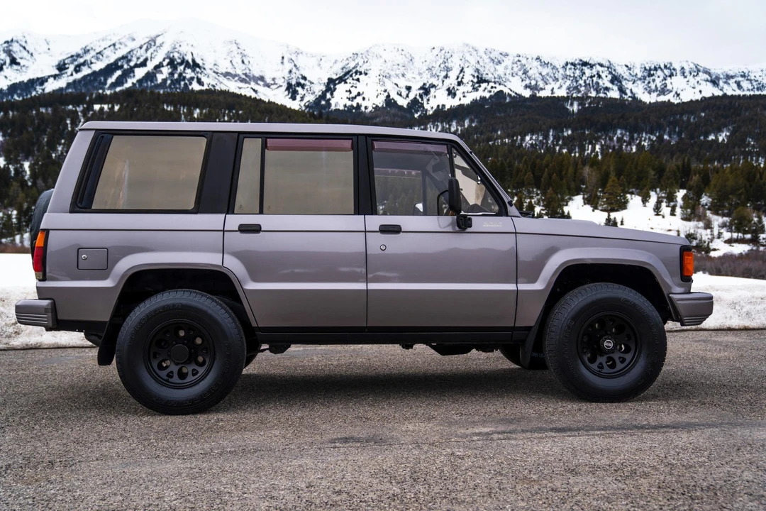 1991 Isuzu Trooper - Image 18 of 31