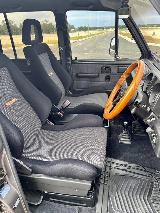 1991 Isuzu Trooper - Image 28 of 31