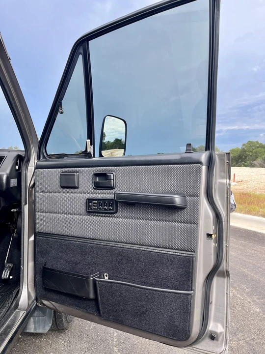 1991 Isuzu Trooper - Image 25 of 31