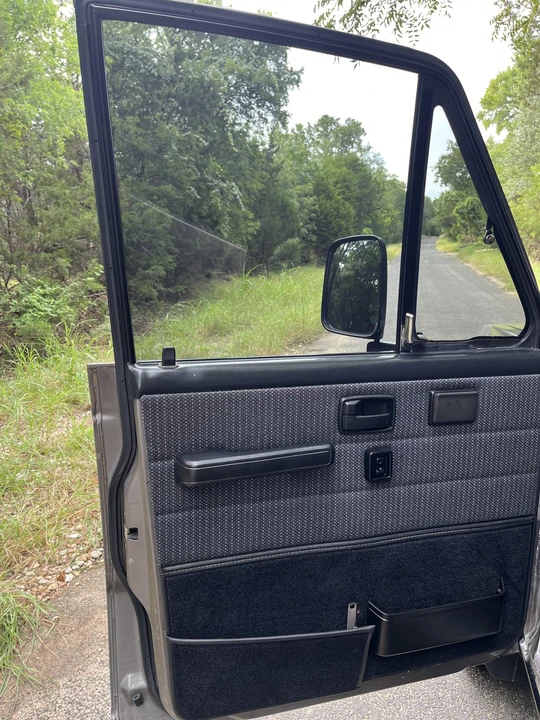 1991 Isuzu Trooper - Image 29 of 31
