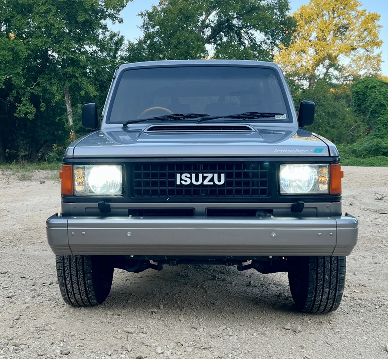 1991 Isuzu Trooper - Image 3 of 31