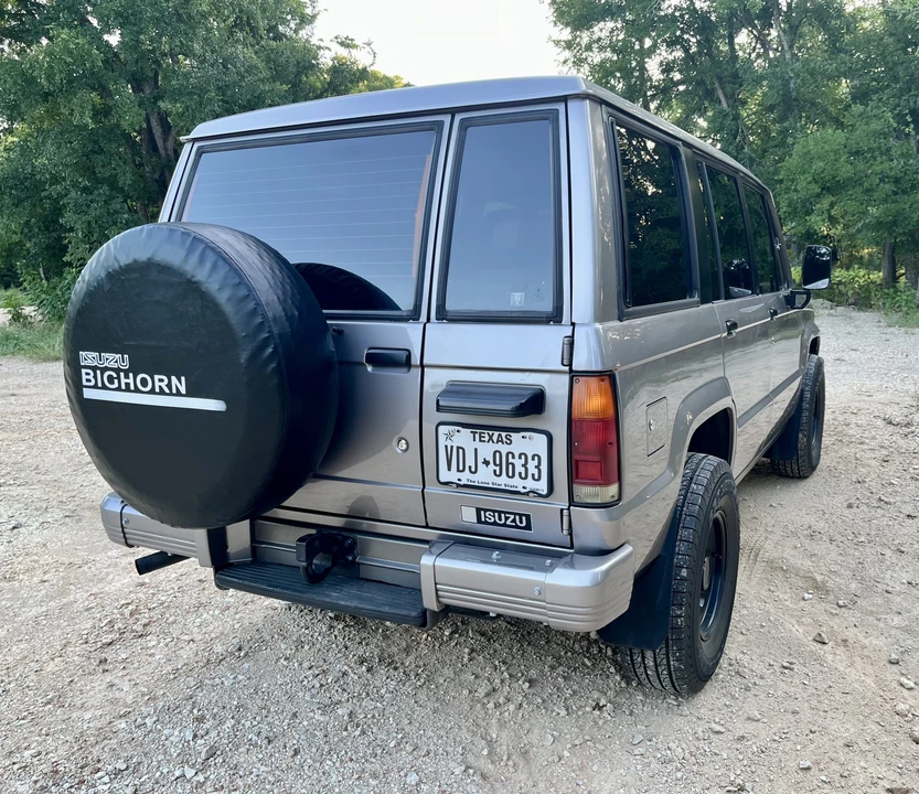 1991 Isuzu Trooper - Image 14 of 31
