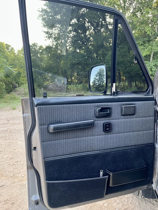 1991 Isuzu Trooper - Image 30 of 31