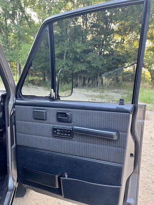 1991 Isuzu Trooper - Image 26 of 31