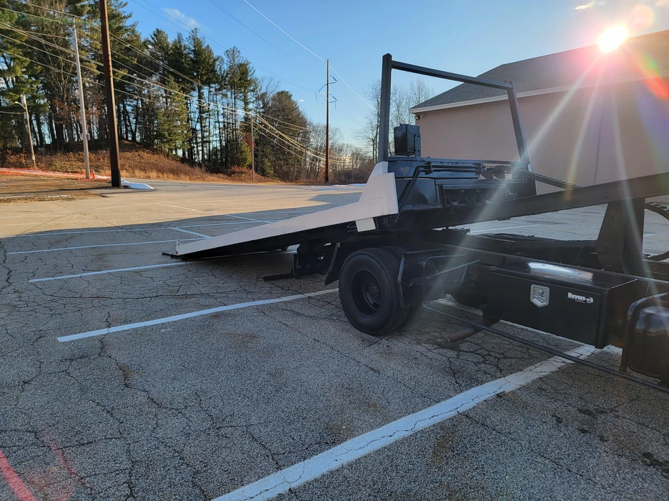 1991 Isuzu Elf - Image 28 of 31