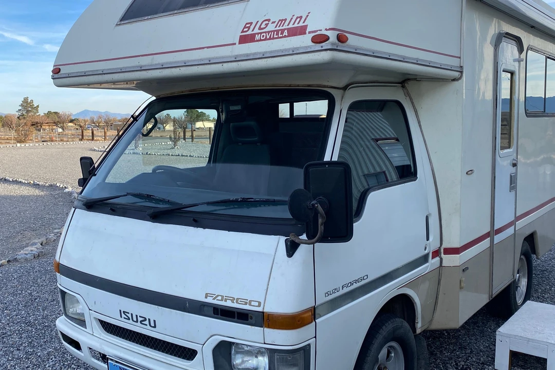 1991 Isuzu Elf - Image 13 of 29