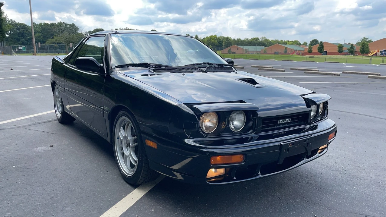 1991 Isuzu Impulse - Image 11 of 31