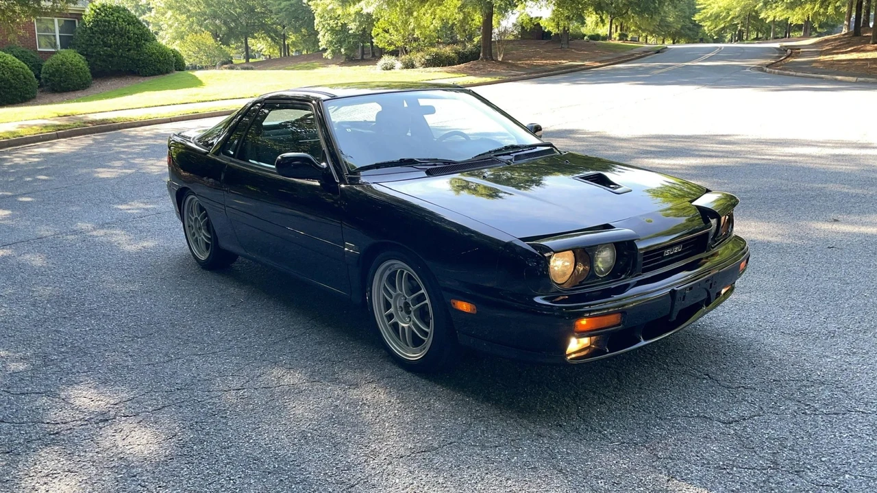1991 Isuzu Impulse - Image 12 of 31
