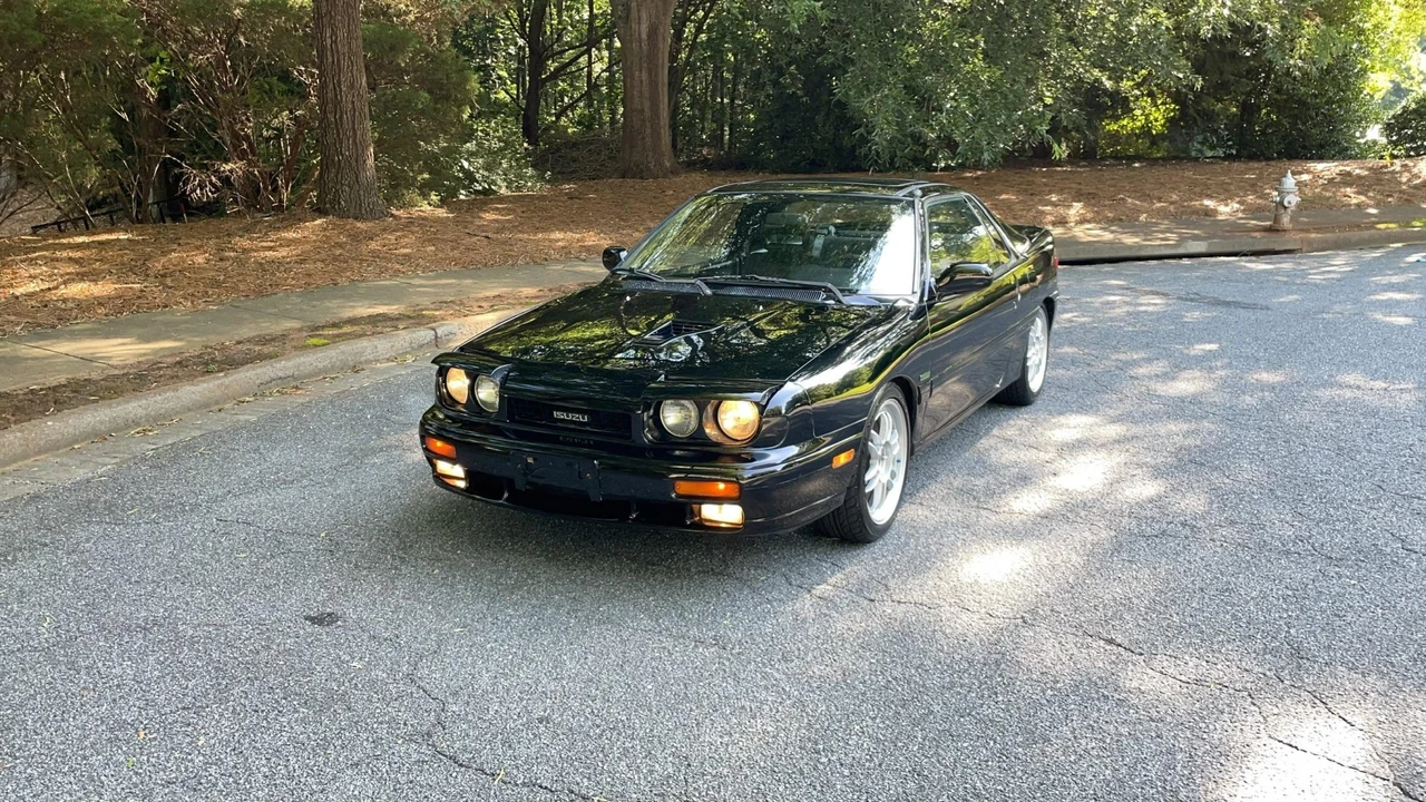 1991 Isuzu Impulse - Image 7 of 31