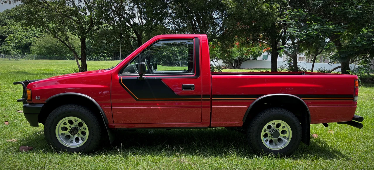 1991 Isuzu Rodeo - Image 6 of 31