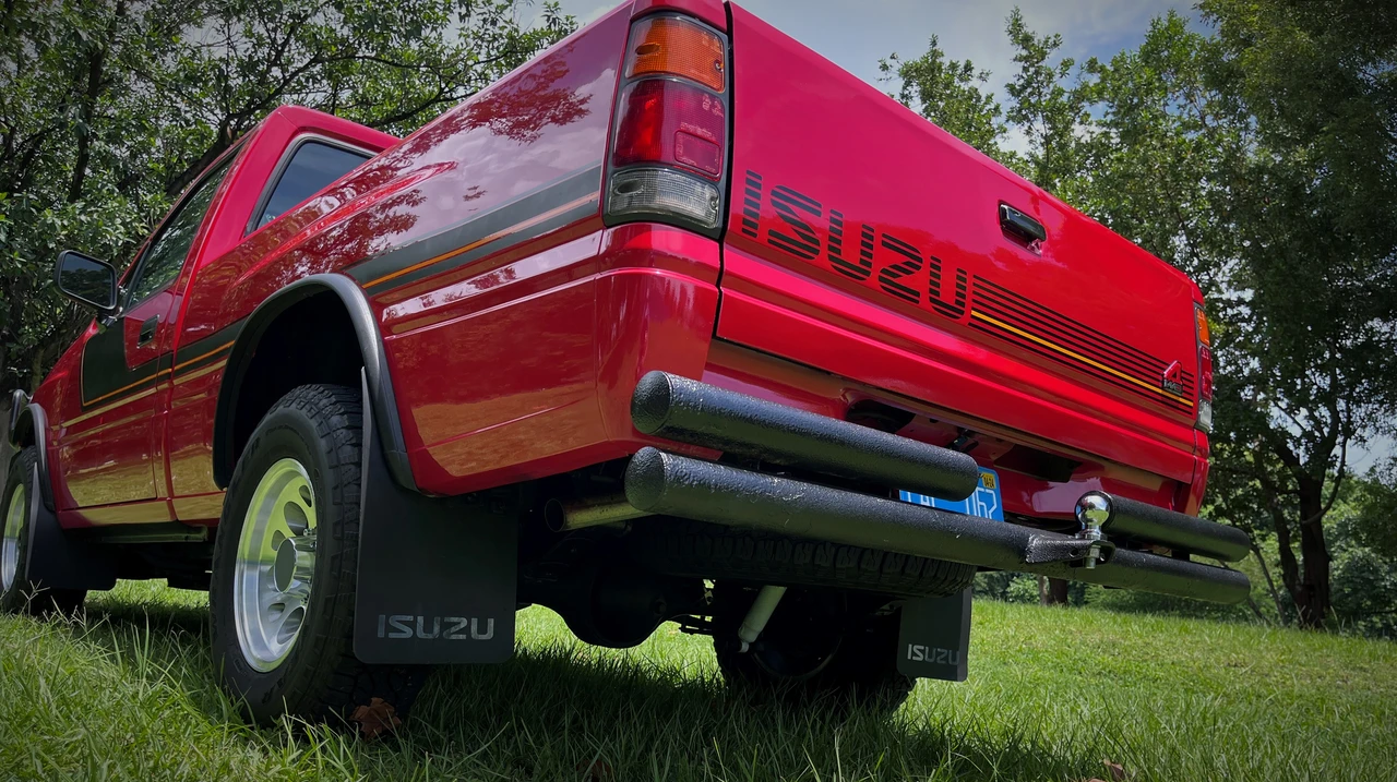 1991 Isuzu Rodeo - Image 8 of 31