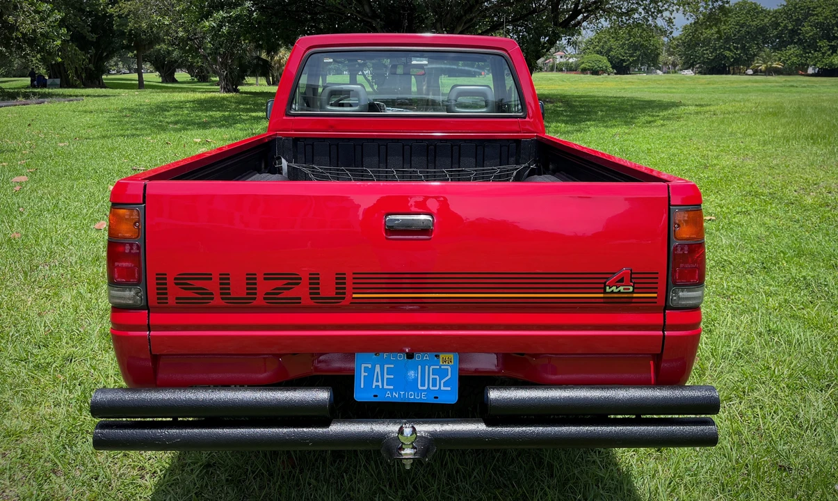 1991 Isuzu Rodeo - Image 9 of 31