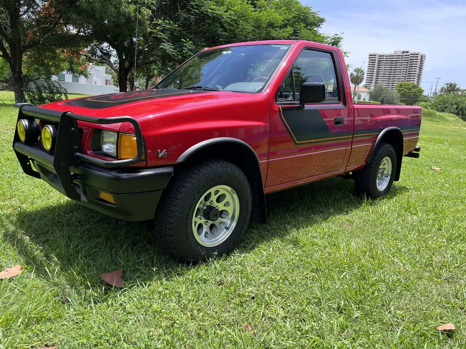 1991 Isuzu - Image 4 of 31