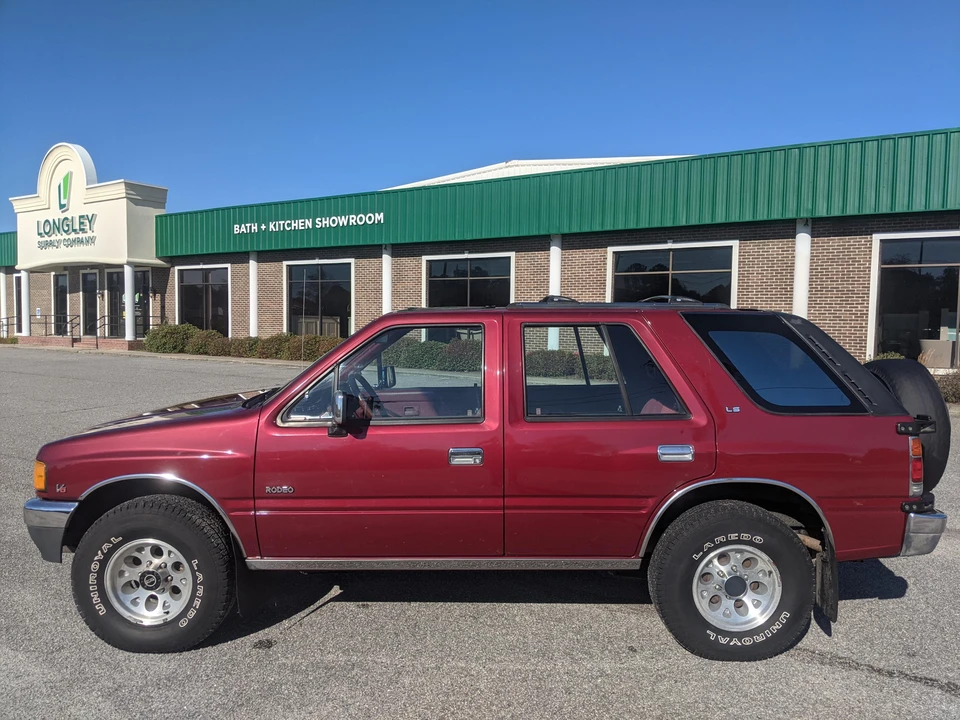 1991 Isuzu Rodeo - Image 3 of 31