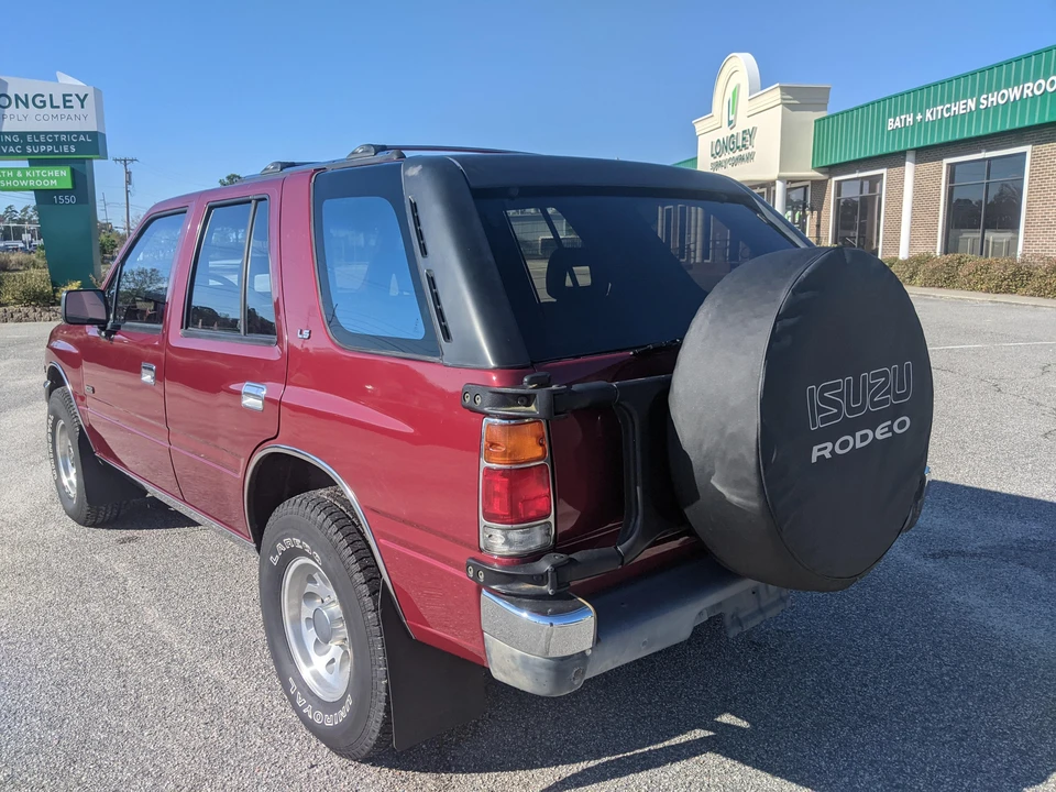 1991 Isuzu Rodeo - Image 5 of 31