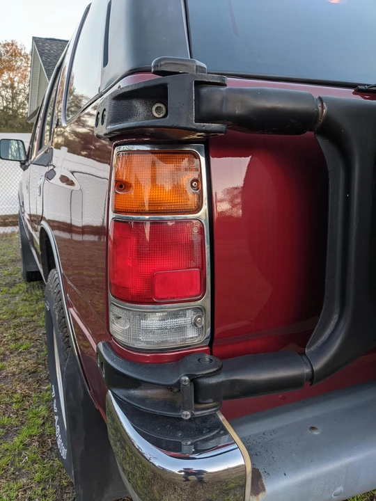 1991 Isuzu Rodeo - Image 11 of 31
