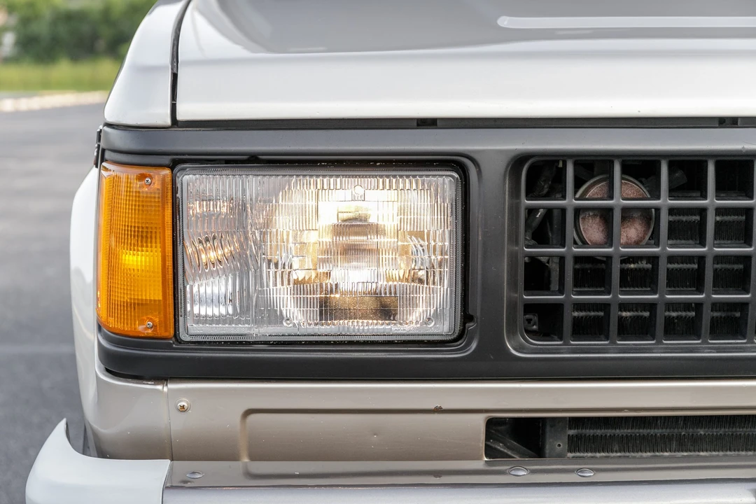 1991 Isuzu Trooper - Image 29 of 31
