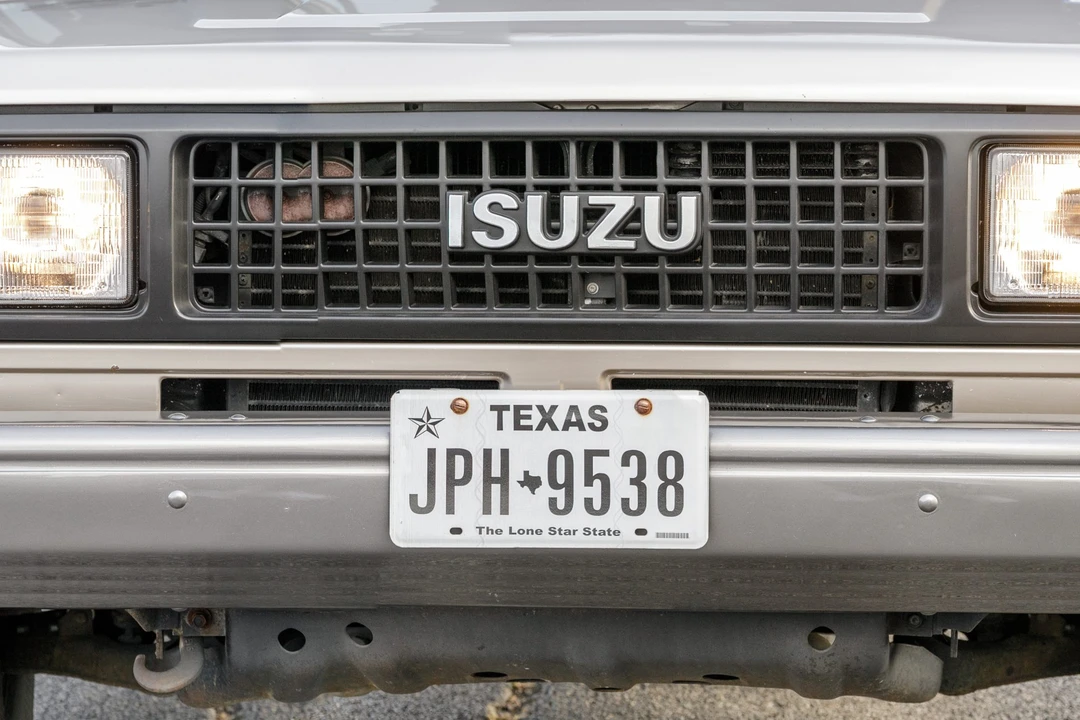 1991 Isuzu Trooper - Image 28 of 31