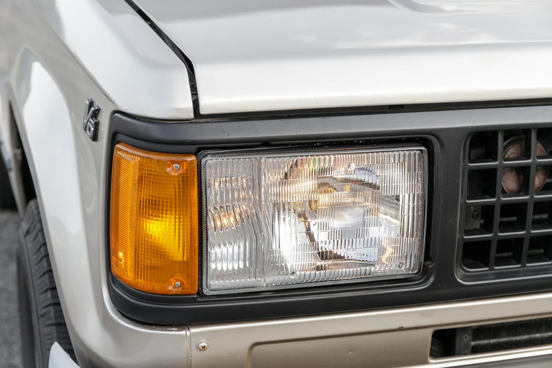 1991 Isuzu Trooper - Image 30 of 31