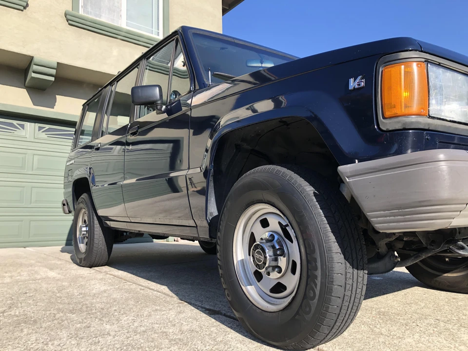1991 Isuzu Trooper - Image 25 of 31