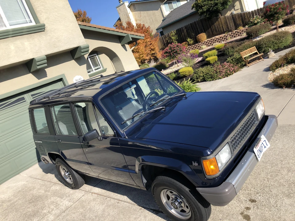 1991 Isuzu Trooper - Image 18 of 31