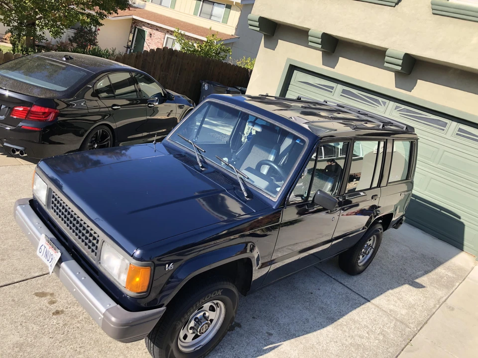 1991 Isuzu Trooper - Image 12 of 31