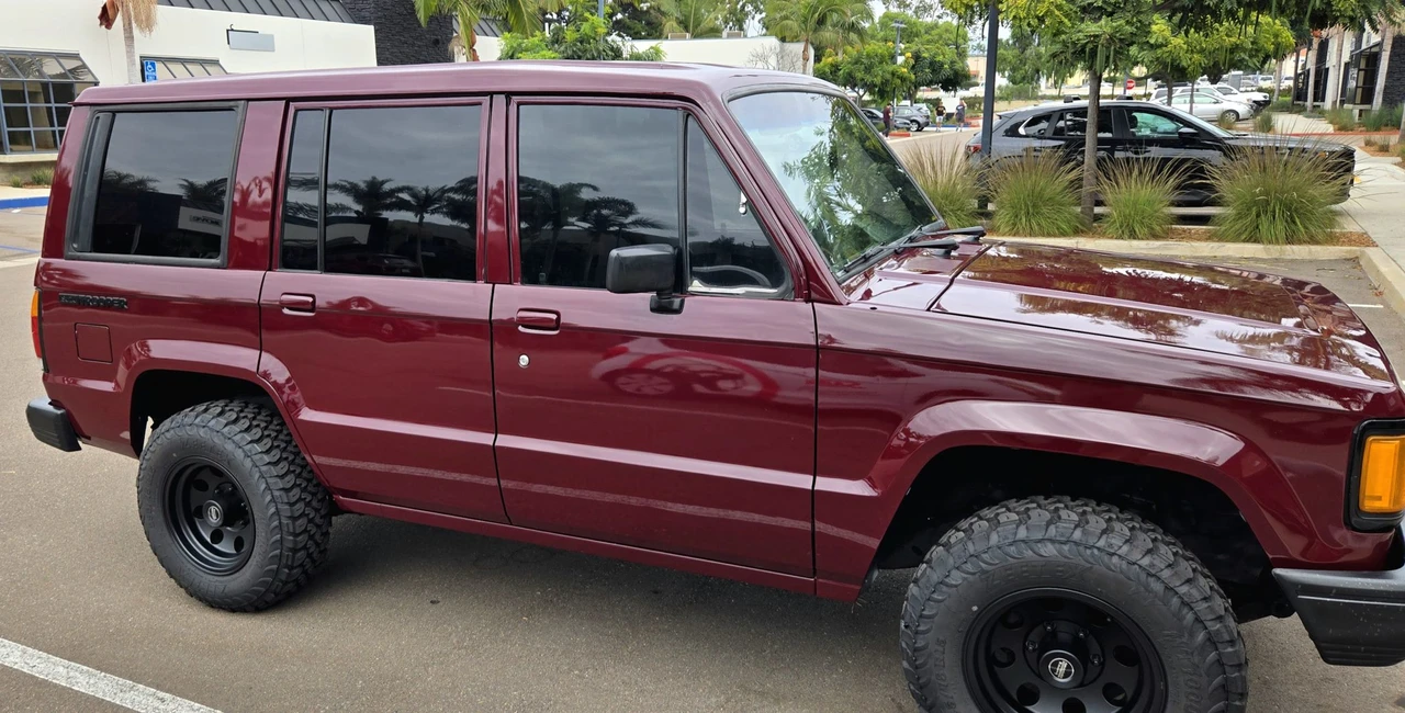 1991 Isuzu Trooper - Image 27 of 31