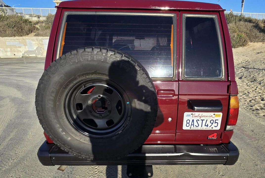 1991 Isuzu Trooper - Image 13 of 31