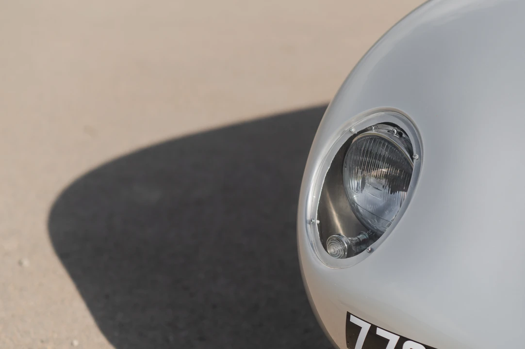 1991 Jaguar Replica - Image 25 of 31