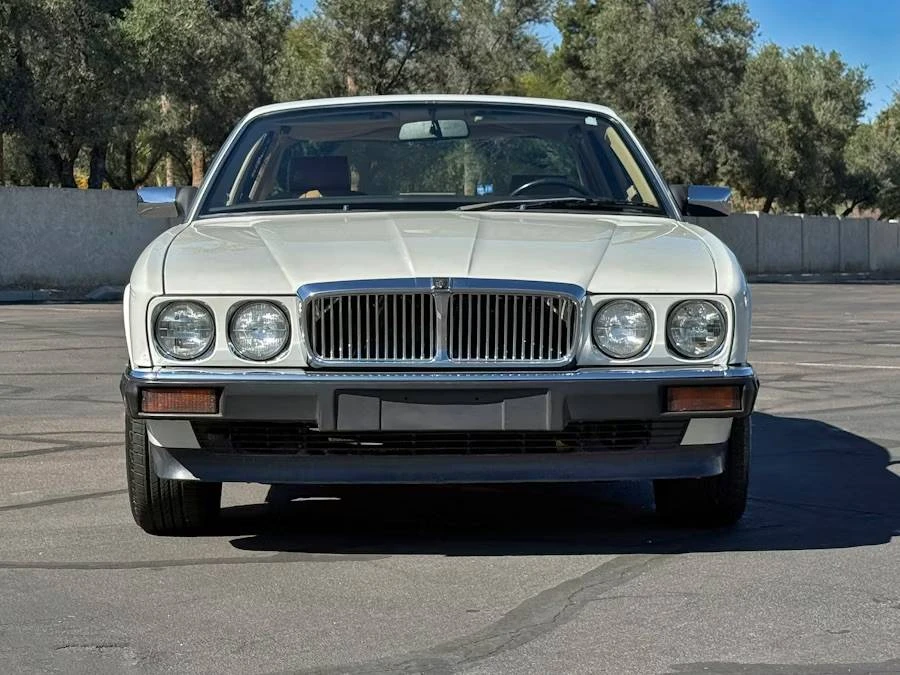 1991 Jaguar XJ40 XJ - Image 14 of 14