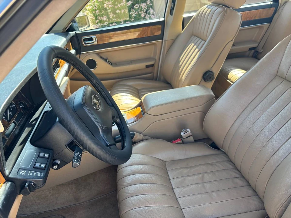1991 Jaguar XJ40 XJ - Image 8 of 14